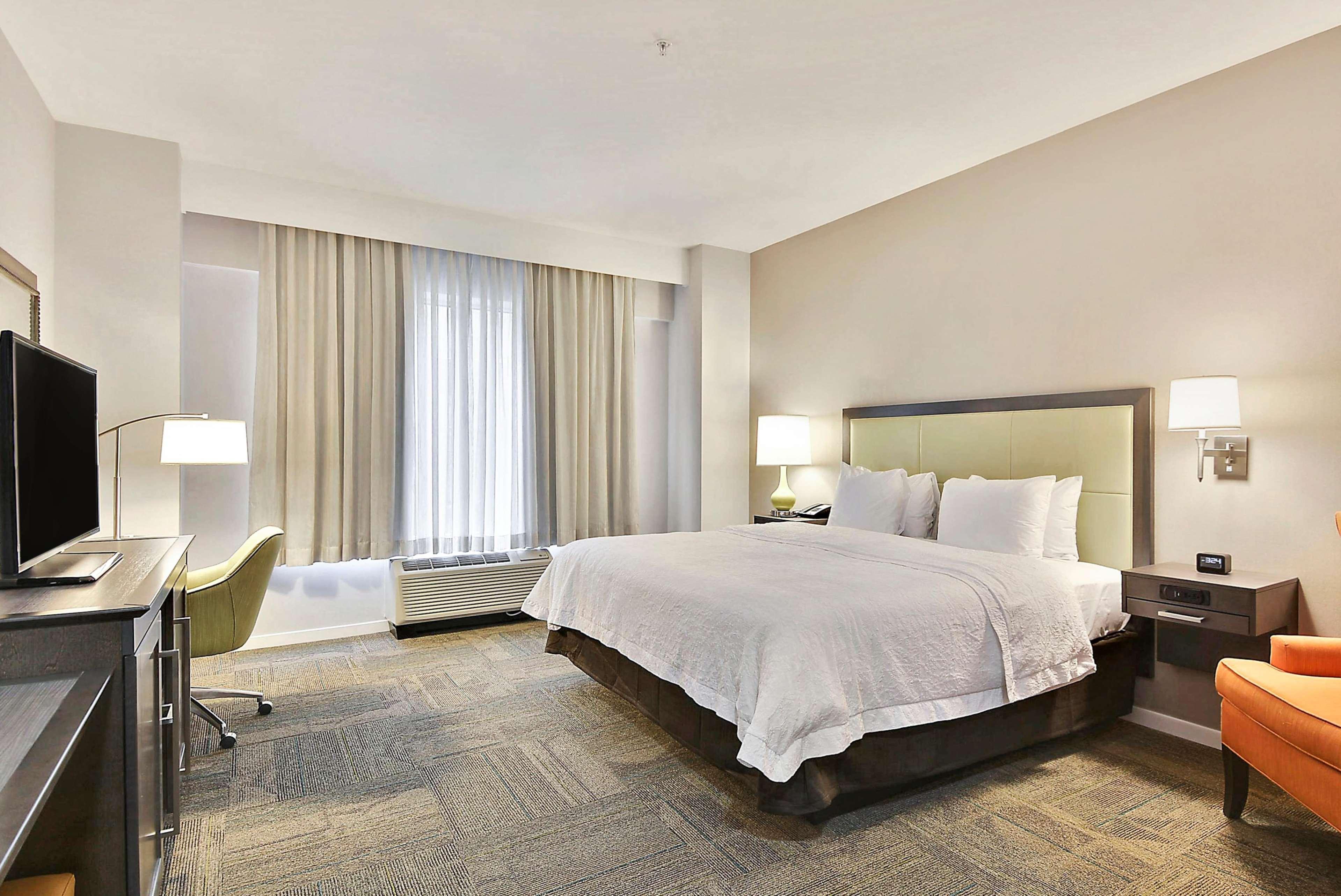 Hampton Inn Alexandria/Old Town Eksteriør bilde