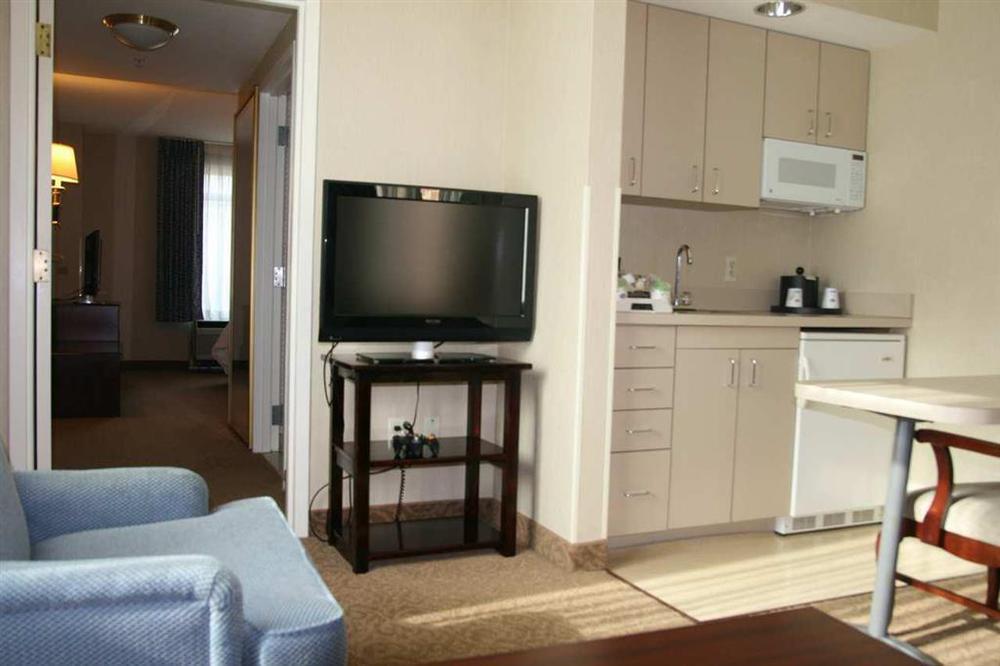 Hampton Inn Alexandria/Old Town Rom bilde