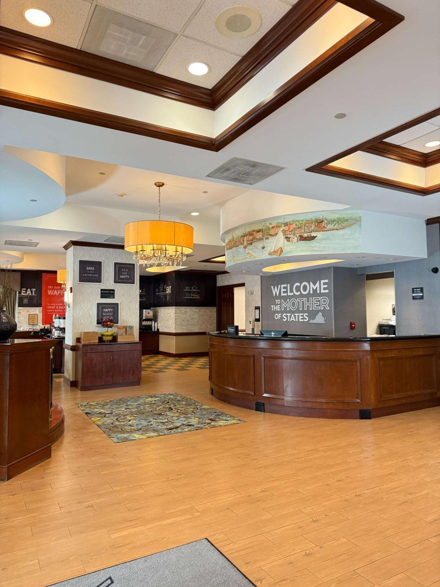 Hampton Inn Alexandria/Old Town Eksteriør bilde