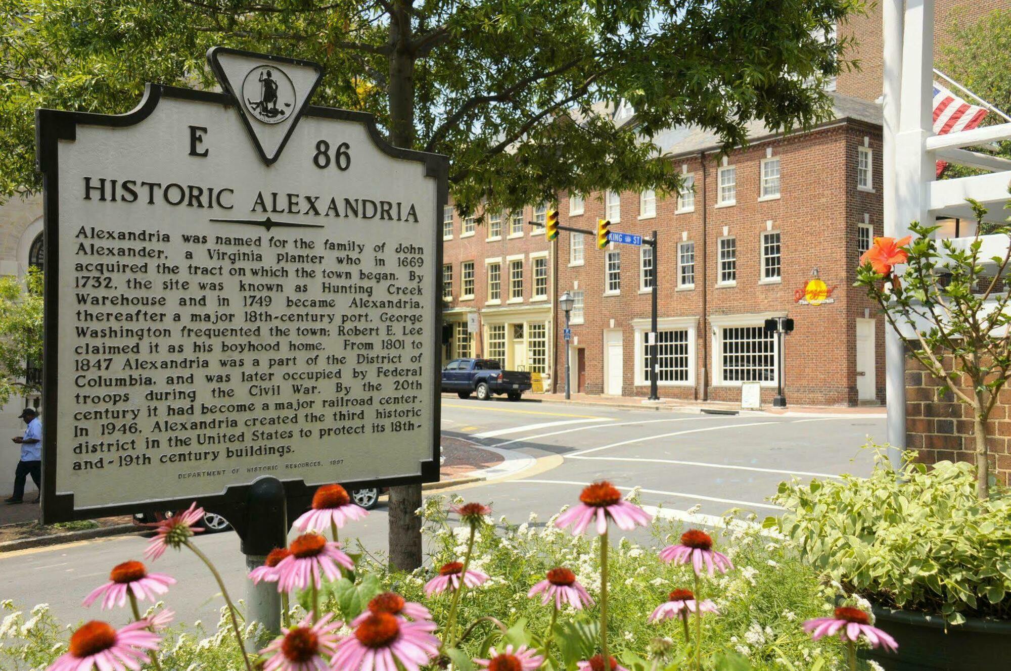 Hampton Inn Alexandria/Old Town Eksteriør bilde
